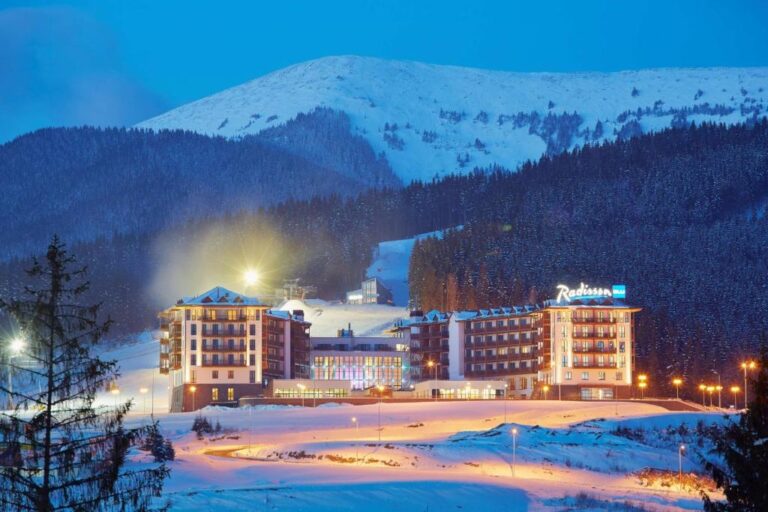 Where can I get the best vacation package deals for Ukraine?